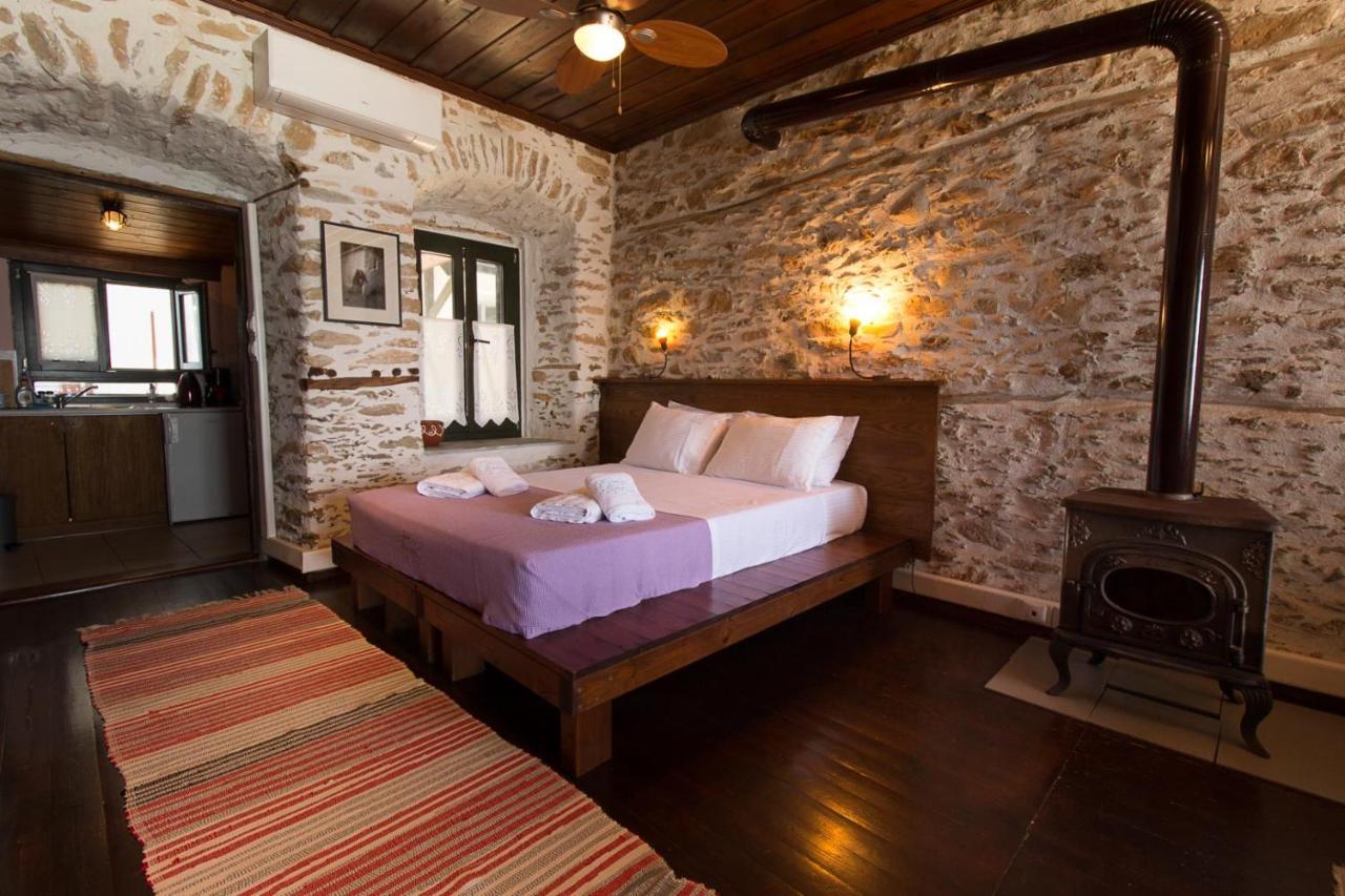 Ferienwohnung To Petrino Agios Ioannis  Exterior foto